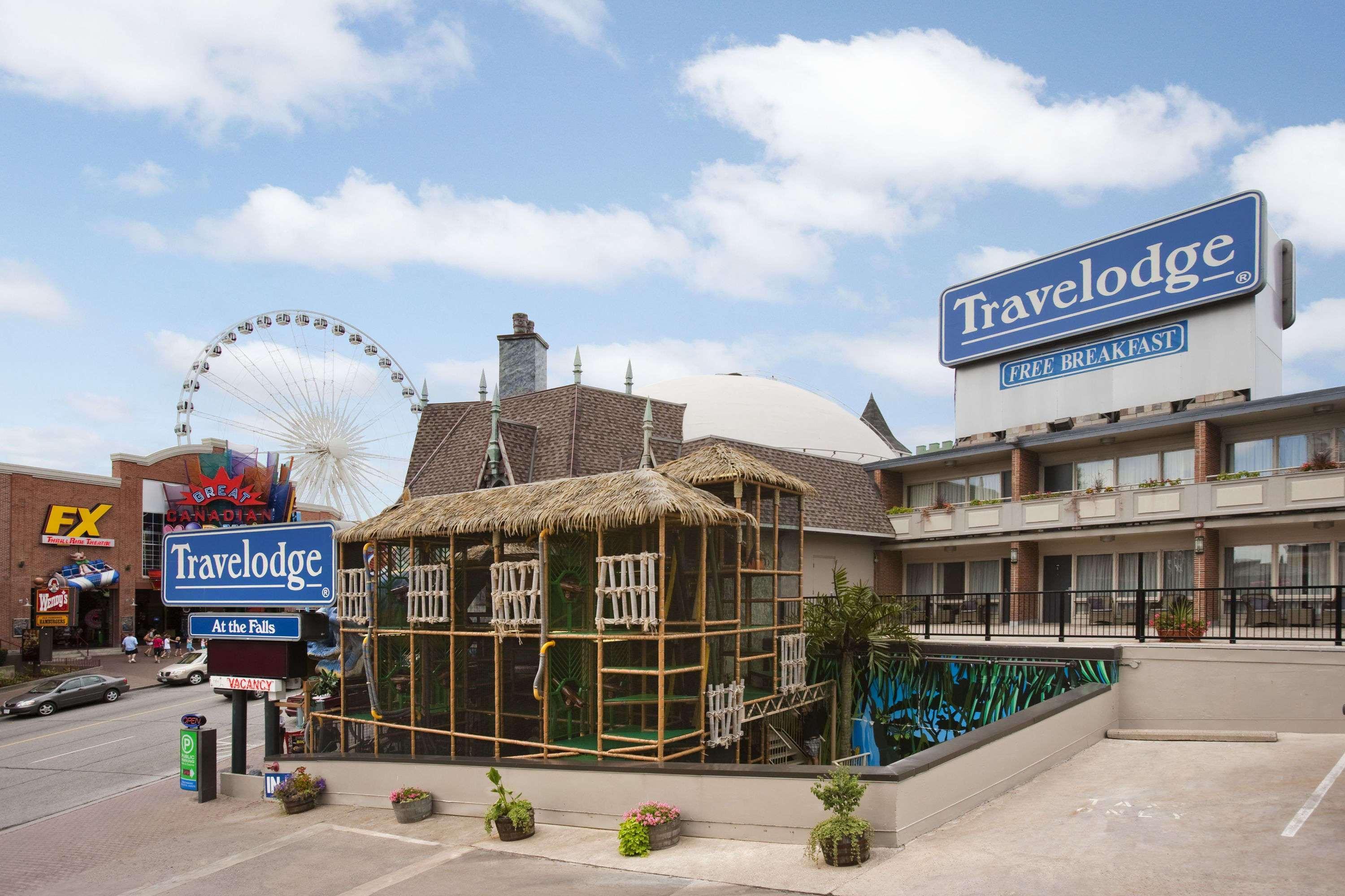 Travelodge By Wyndham Niagara Falls At The Falls Exterior foto