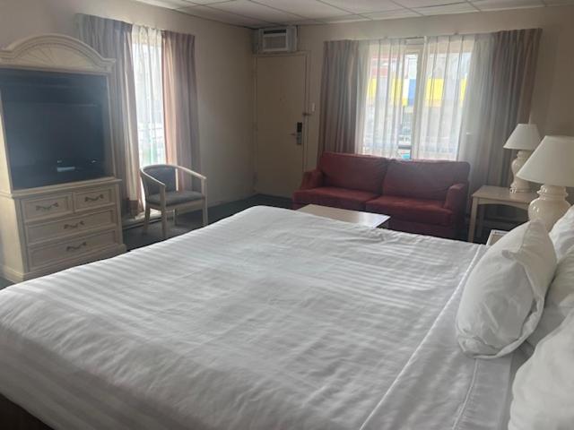 Travelodge By Wyndham Niagara Falls At The Falls Exterior foto
