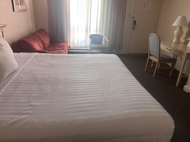 Travelodge By Wyndham Niagara Falls At The Falls Exterior foto