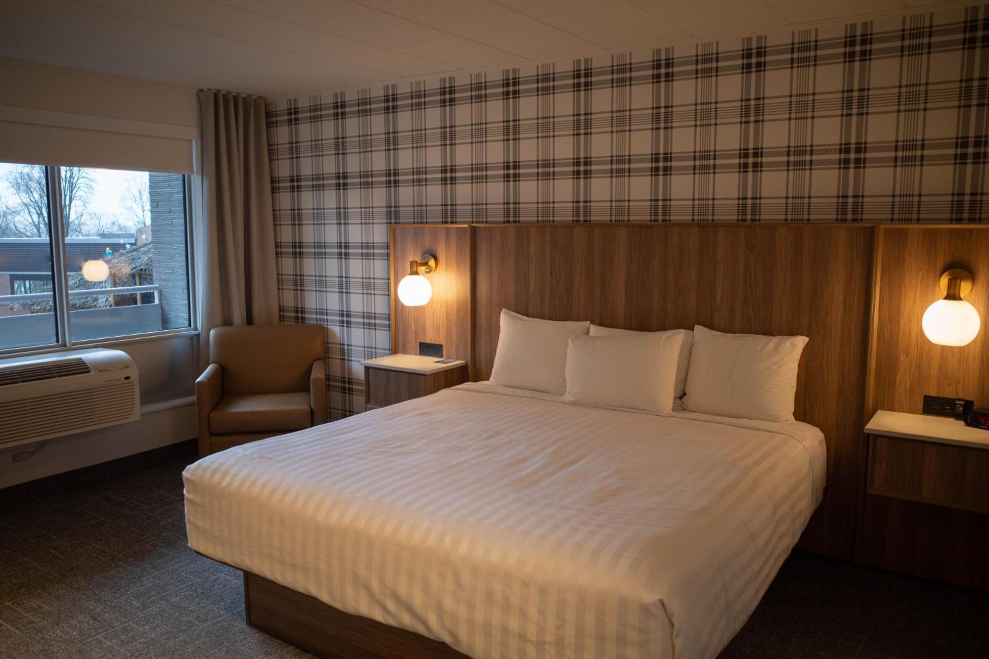 Travelodge By Wyndham Niagara Falls At The Falls Exterior foto